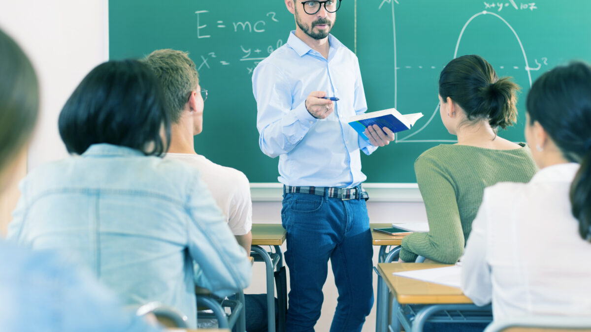 Aprendizaje Basado en Retos, una respuesta para educar el Liderazgo Social