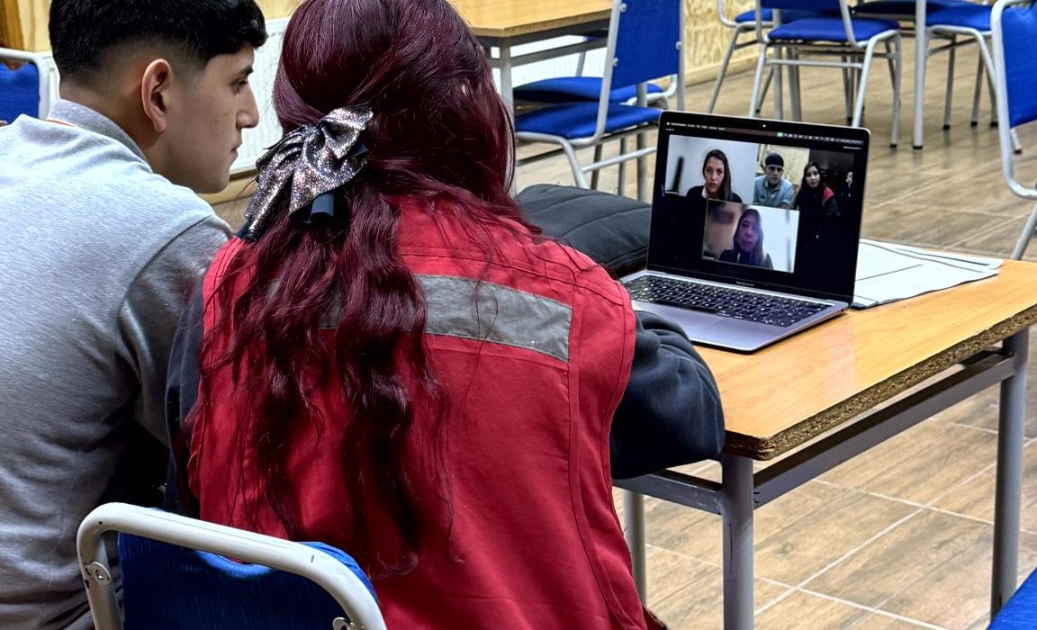 Ejemplo de articulación: alumnos agrícolas reciben apoyo y mentoría