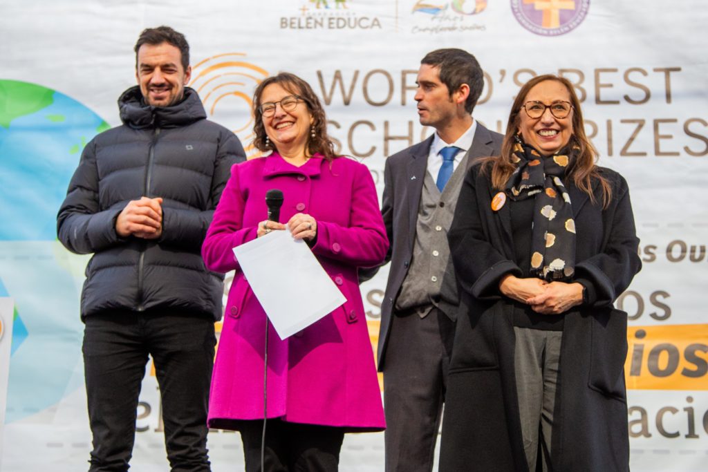 Colegio Bicentenario Cardenal Oviedo: entre los 10 mejores del mundo en Innovación
