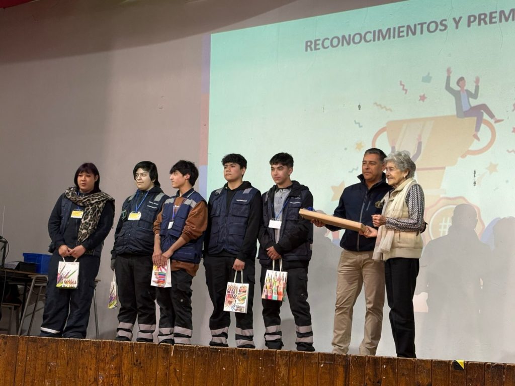 Concurso Emprende Joven premia el talento y la innovación escolar