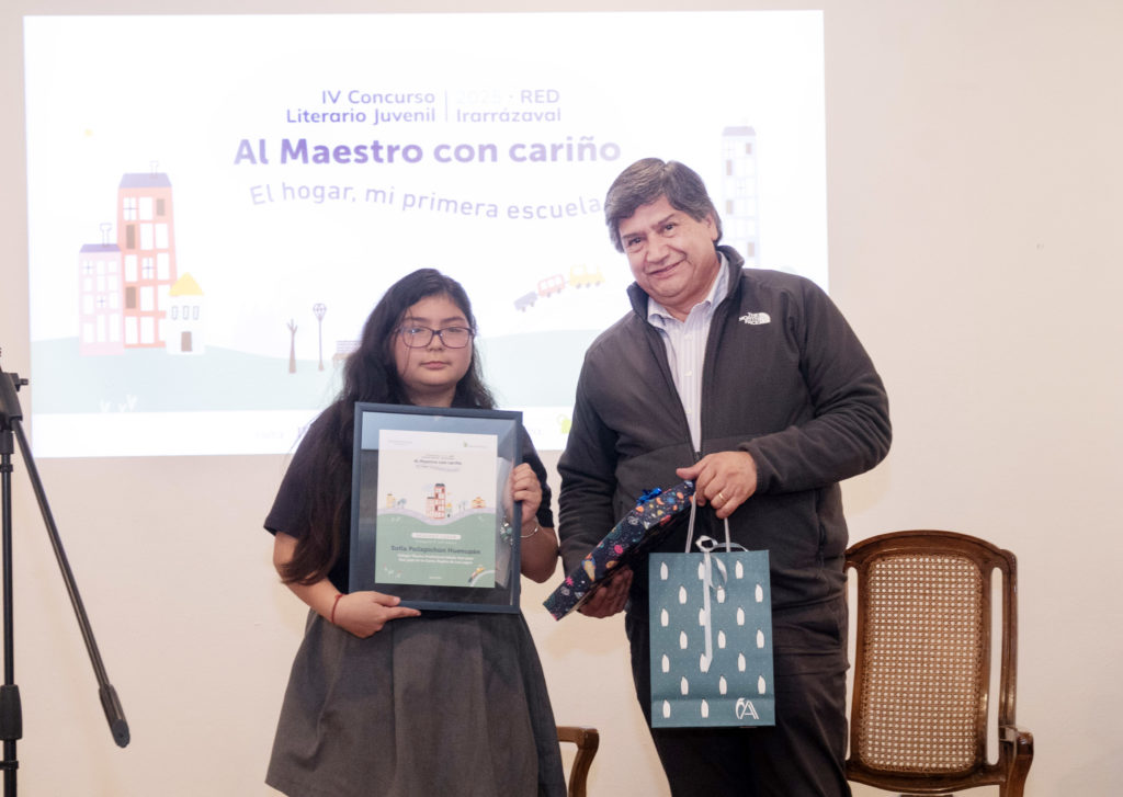 Concurso Literario RED Irarrázaval premia  a sus ganadores y lanza su nuevo libro