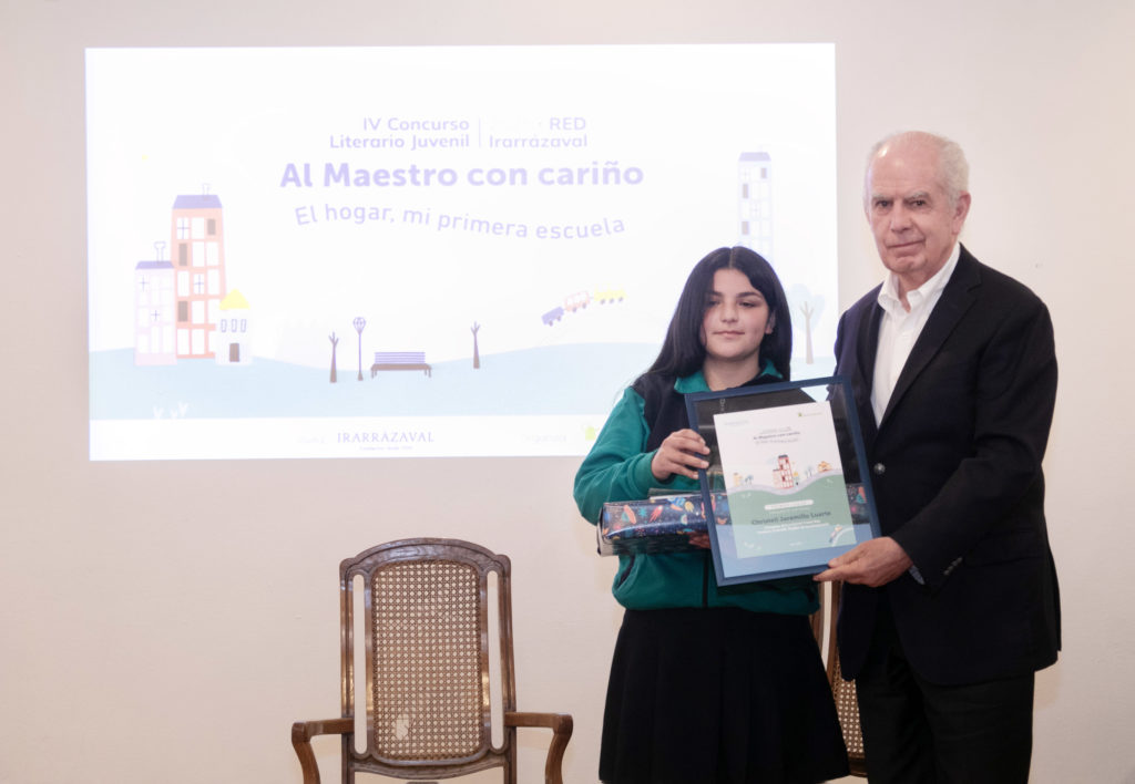 Concurso Literario RED Irarrázaval premia  a sus ganadores y lanza su nuevo libro