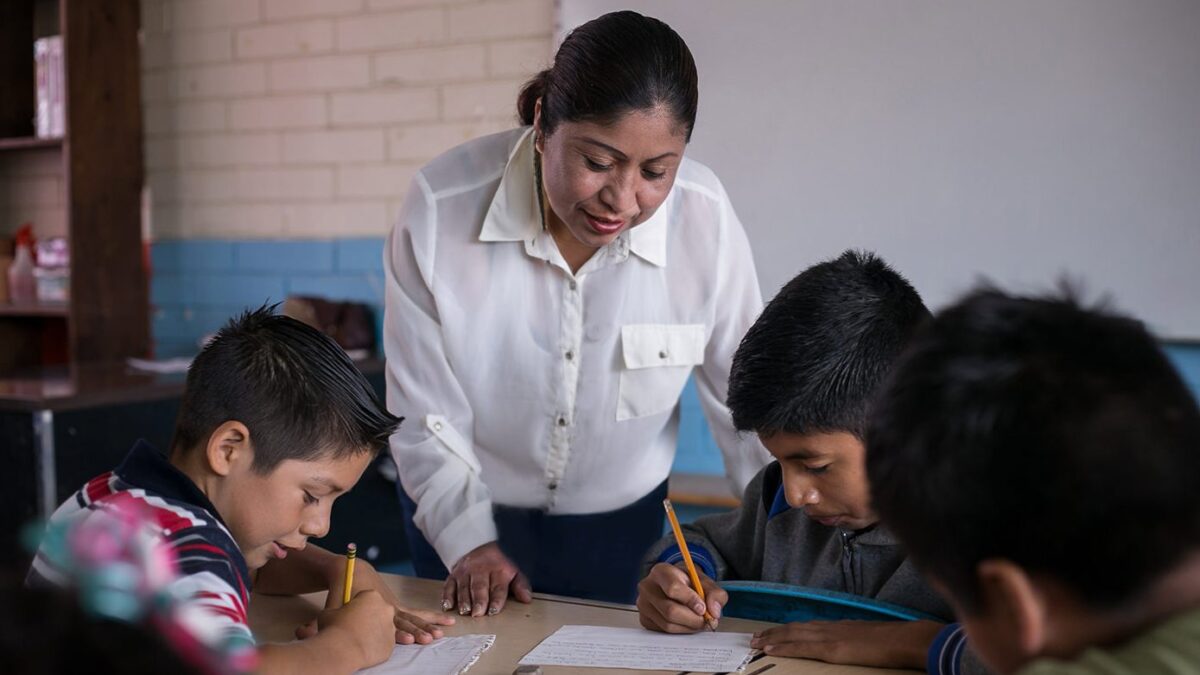 1 de cada 4 estudiantes de Chile logran los mejores resultados en estudio internacional de lectura