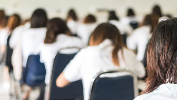 Cada día cuenta: colegios de la RED Irarrázaval mejoran su asistencia escolar