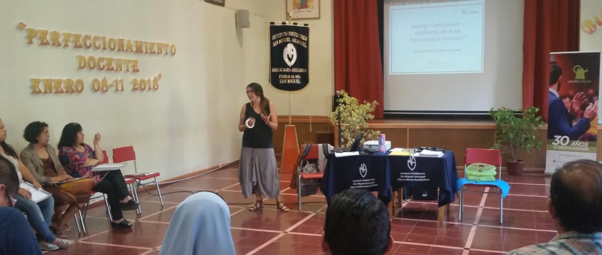 Grupo Educar capacita a profesores en manejo y resolución de conflictos