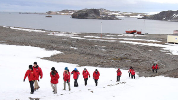 Feria Antártica Escolar busca escolares interesados en investigar
