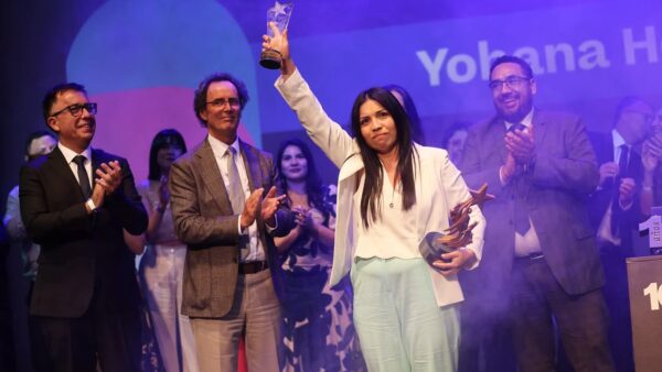 Yohana Hernández gana el Global Teacher Prize Chile 2025