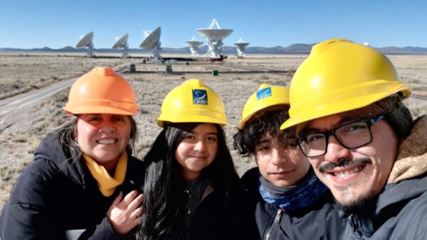 Alumnos y profesor de Toconao desarrollarán proyectos astronómicos gracias a programa “Observatorios y ciudades gemelas”