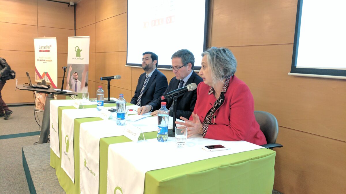 Exitoso seminario de liderazgo y dirección escolar