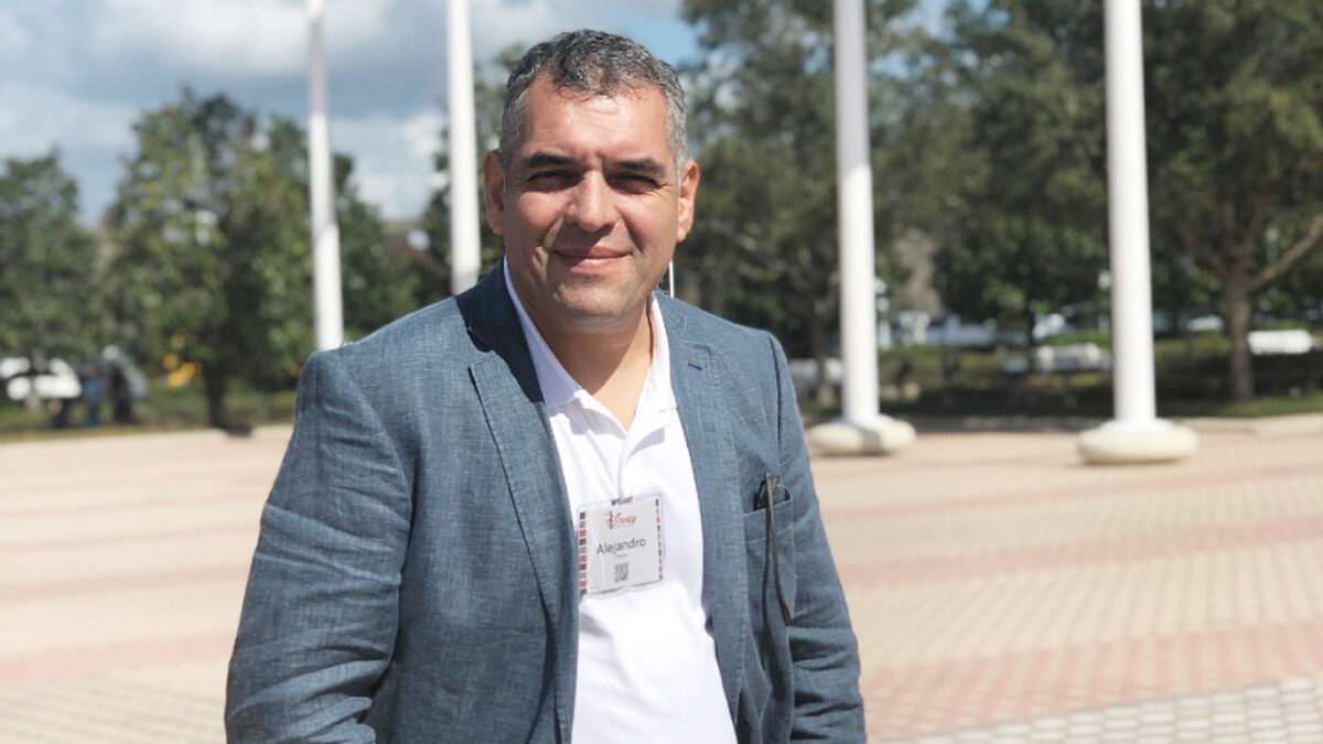 Alejandro “Chavito” Chávez: “El valor que tiene la radio es estar conectado con la realidad”