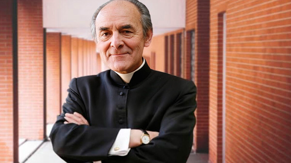 Presbítero José Miguel Ibáñez Langlois “Hombre soy, y nada humano me es ajeno”