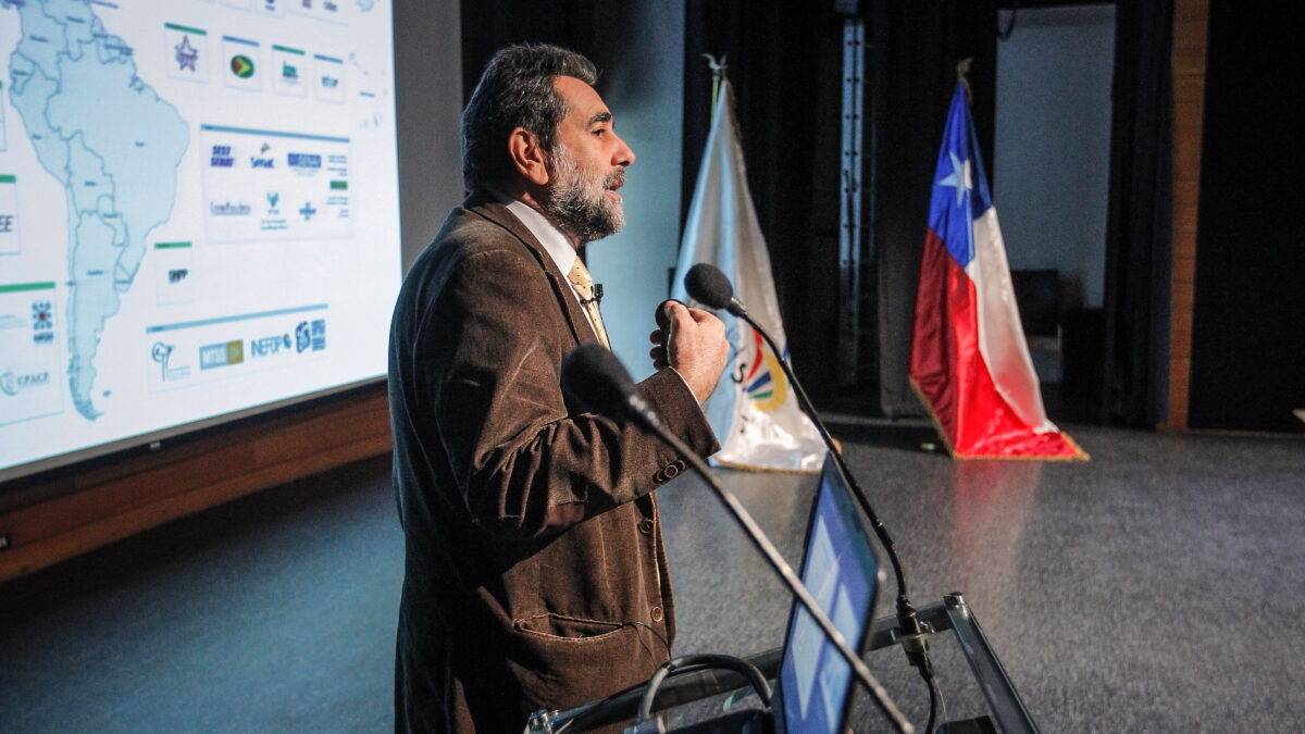 Experto de la OIT se refirió al futuro del trabajo y los desafíos de la formación profesional en América Latina