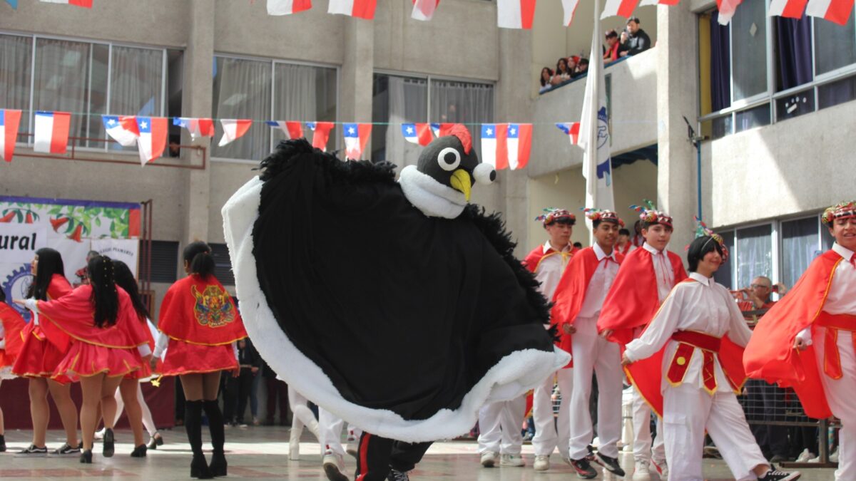 [FOTOS] Así celebraron los colegios las Fiestas Patrias