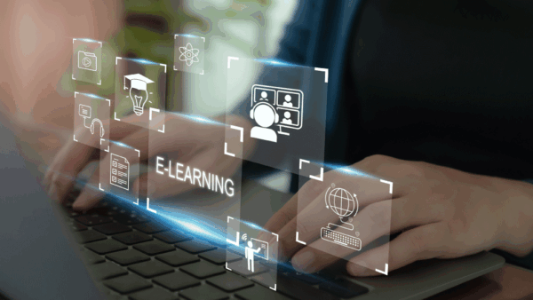 Actualización de bases curriculares refuerza competencias digitales e innovación en la EMTP