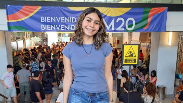 Puntaje nacional de Matemáticas cuenta por qué estudiará pedagogía: “Me gustaría ser un aporte a la educación pública”