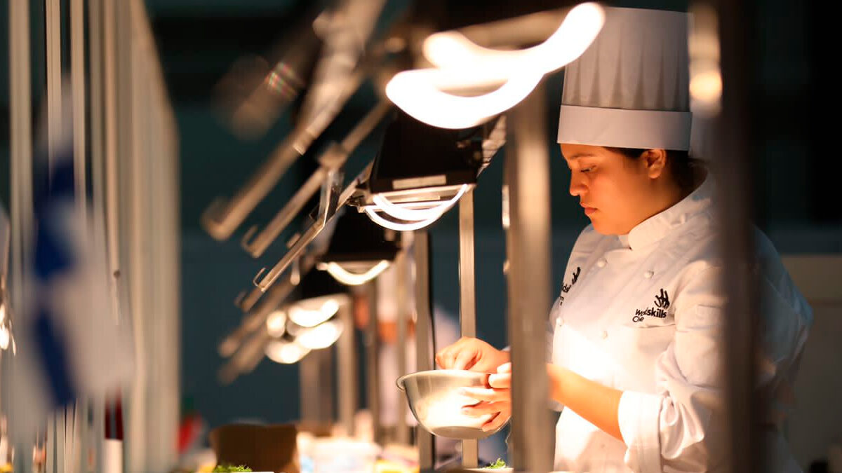 Chilena representa al país en competencia internacional de cocina