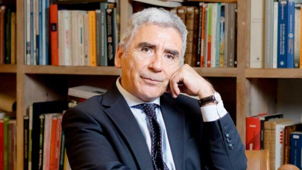 Carlos Peña: “Sin las humanidades no hay educación, solo entrenamiento”
