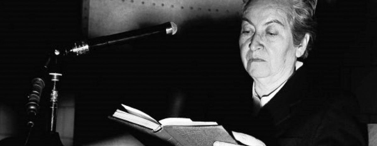 ¿Cuál era el pensamiento de Gabriela Mistral sobre la pedagogía?