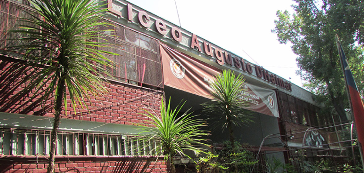 Director de único liceo público entre los mejores puntajes PAES: Generamos “cultura del estudio”