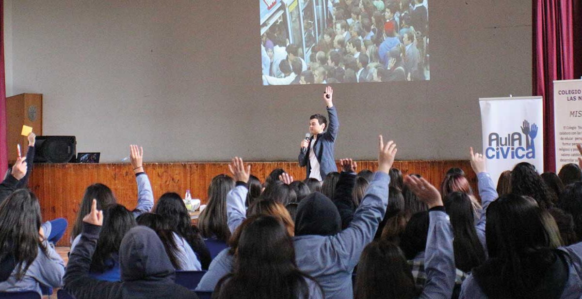 Una vida democrática no existe sin la interacción con otros