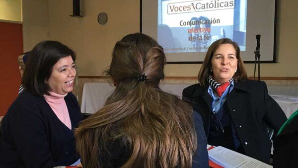 “Se deben crear planes de estudio que permitan a los estudiantes buscar, cuestionarse y madurar su fe”
