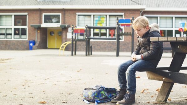 Los beneficios y perjuicios de las 1.123 escuelas del país con menos de diez alumnos