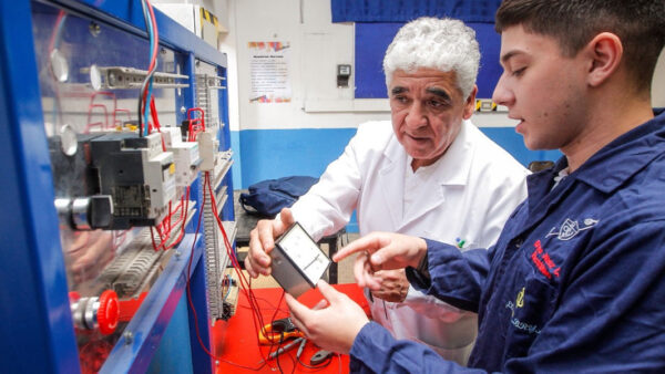 Propuestas para trabajar en RED marcan Seminario Nacional de la RED Irarrázaval