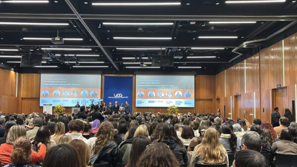 Liderazgo educativo y mejora continua marcaron el lanzamiento del Centro Lidera Innovar