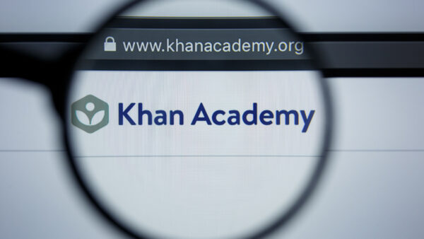 Más de cien profesores de matemática se capacitan en Khan Academy