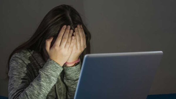 Alerta por incremento  del ciberacoso  entre estudiantes