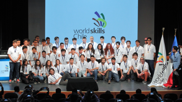 En impecable ceremonia de clausura Woldskills premió a los mejores técnicos del país